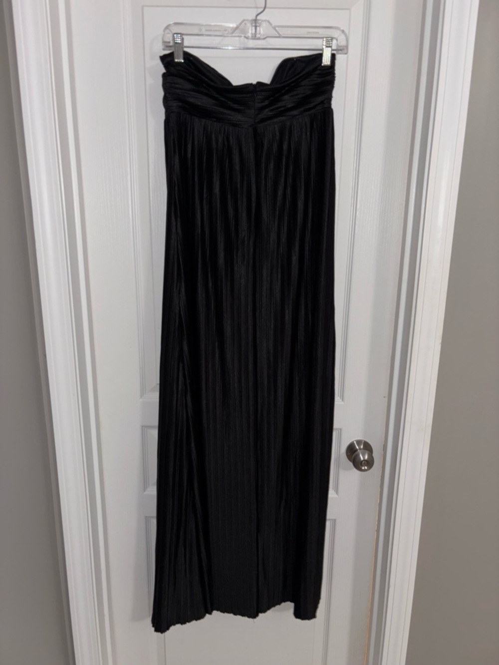Lulu's Black Strapless Pleated Maxi Dress - Picture 4 of 5